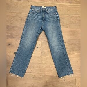 Women’s Madewell size 25P the perfect vintage jean